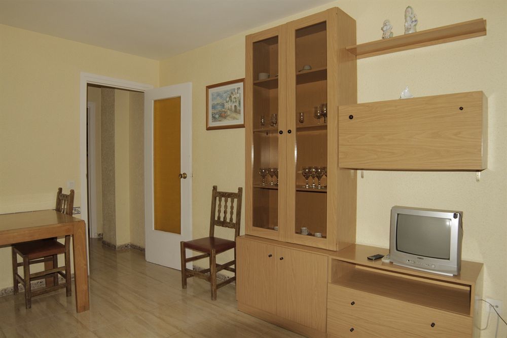 Apartaments Ar Easy Borodin Lloret de Mar Exterior photo